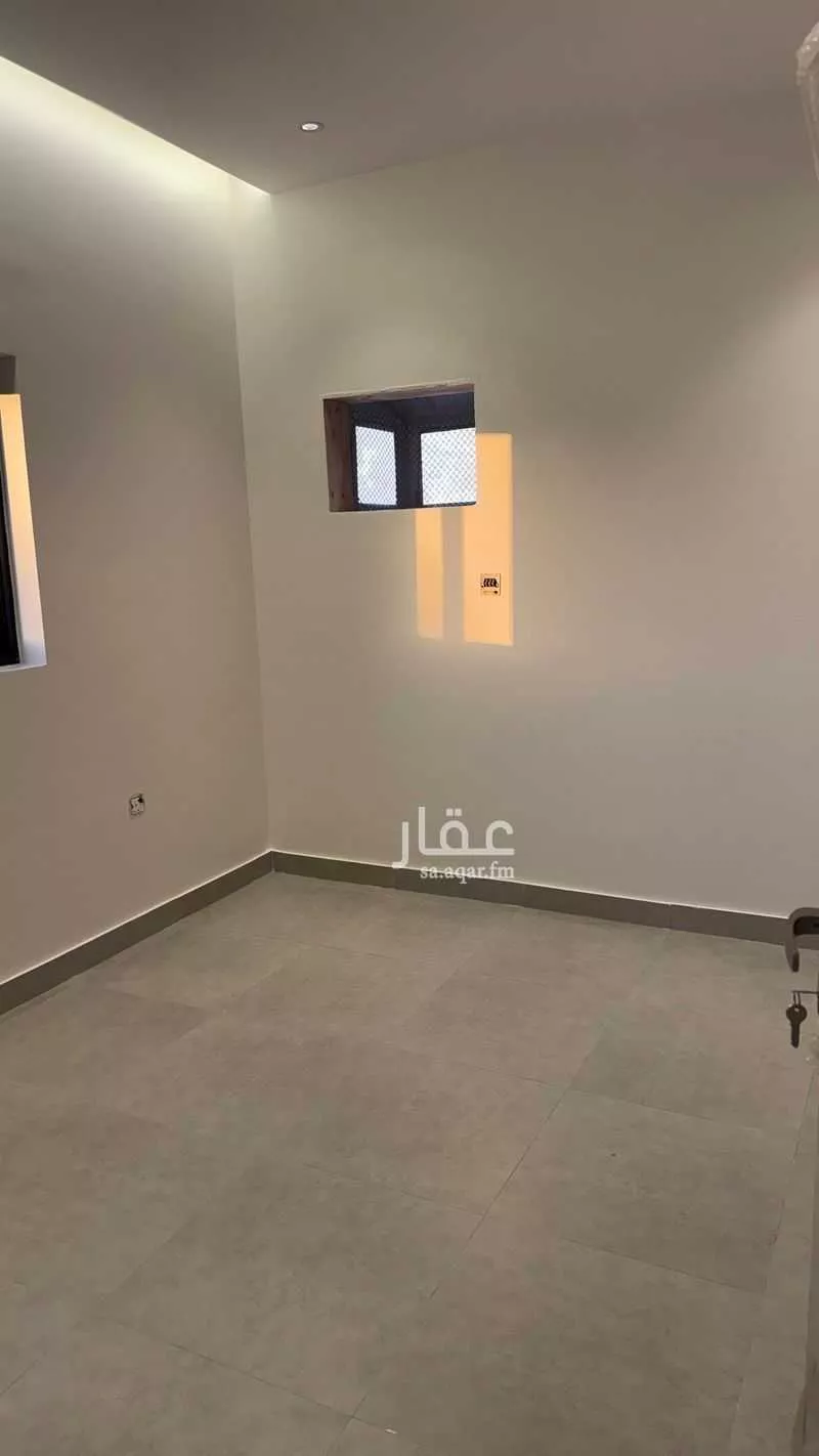 207 sqm building in Al Rabwa 6