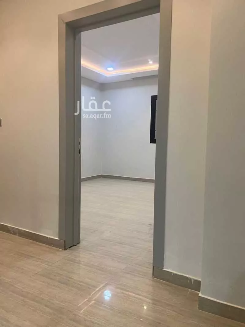 فيلا 8 غرف في الرمال 12