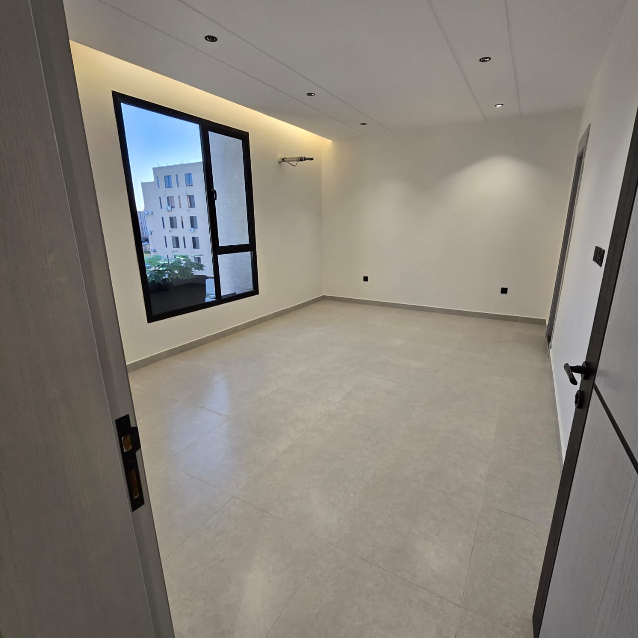 3 bedroom apartment in Ar Rayan 10