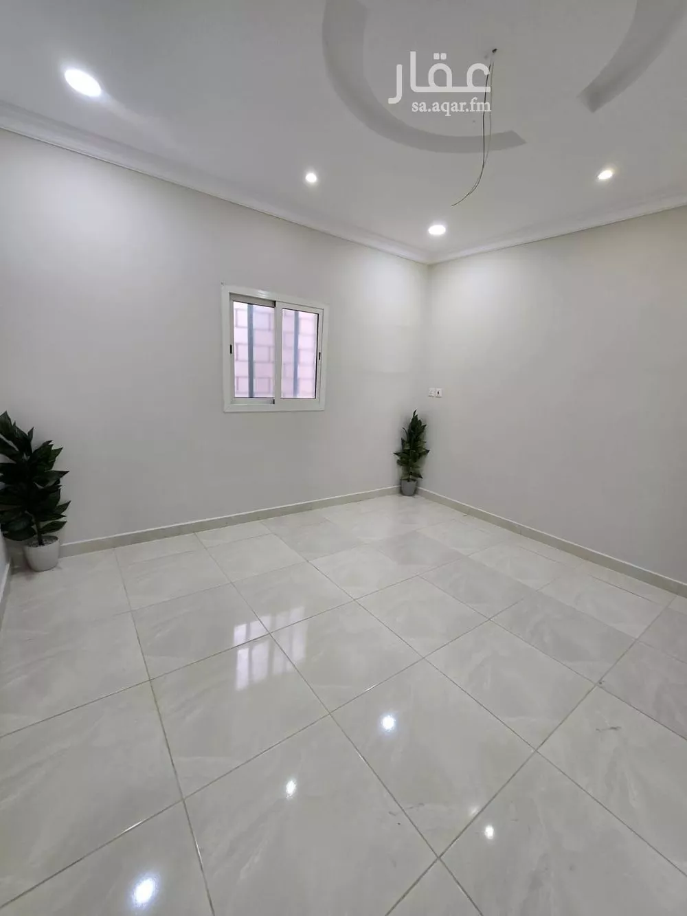 5 bedroom apartment in Dahiat King Fahd 17