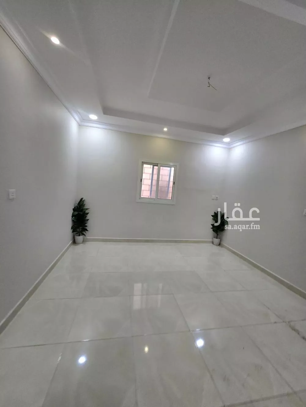 5 bedroom apartment in Dahiat King Fahd 8