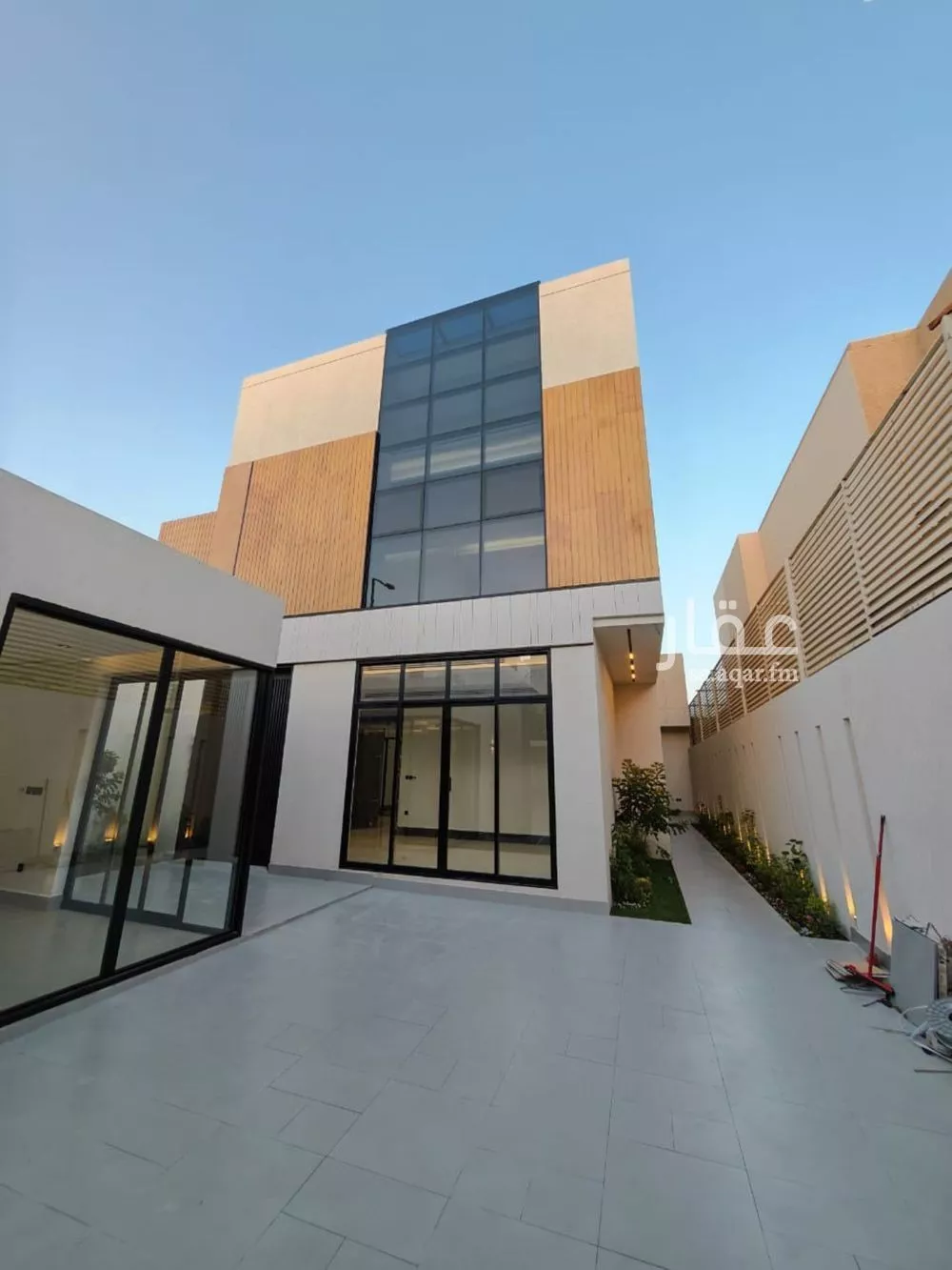 4 bedroom villa in Al Yasmin 2