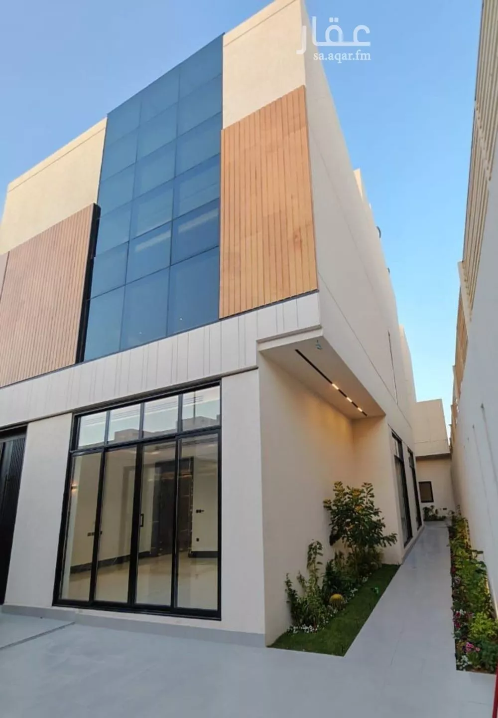 4 bedroom villa in Al Yasmin 4