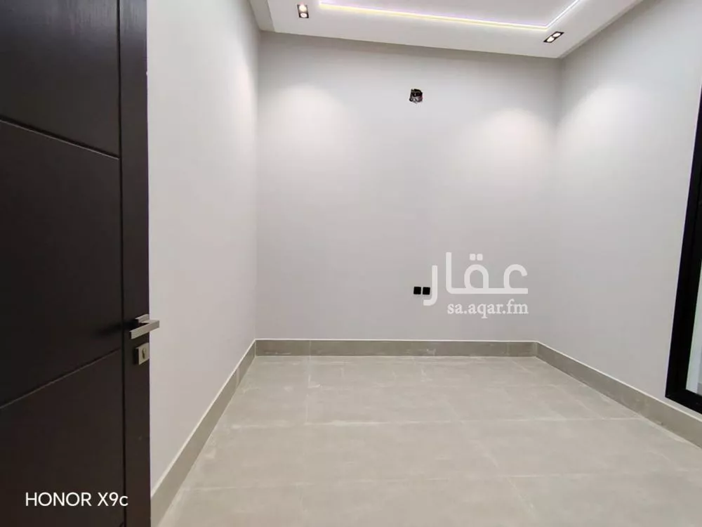فيلا 6 غرف في العريجاء الغربية، الرياض 4