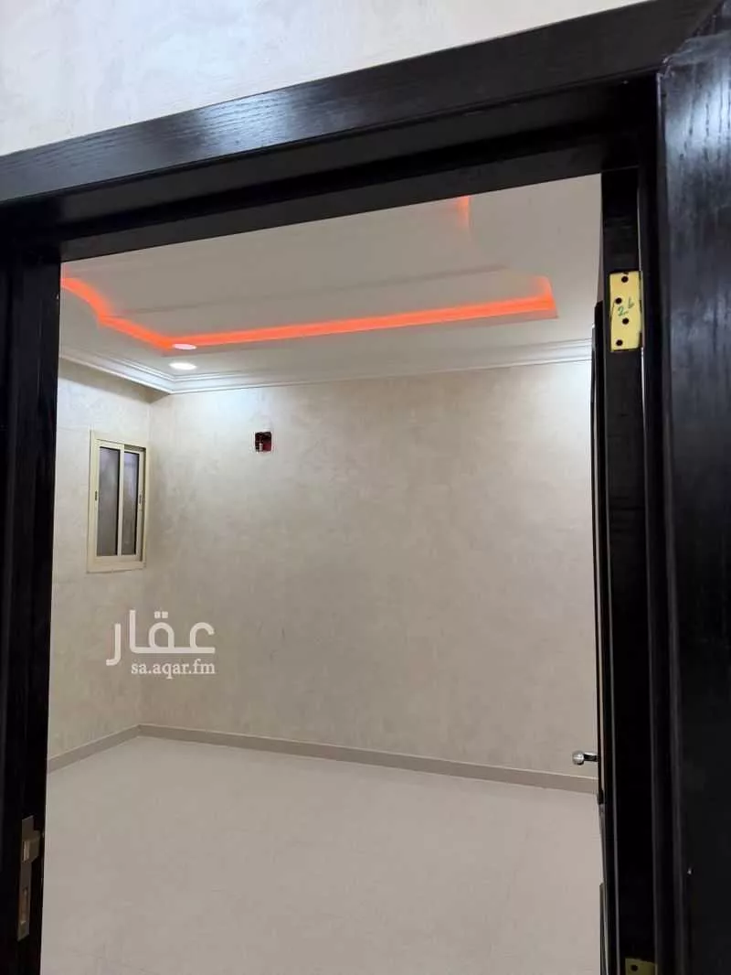 5 bedroom apartment in Dhahrat Laban 7