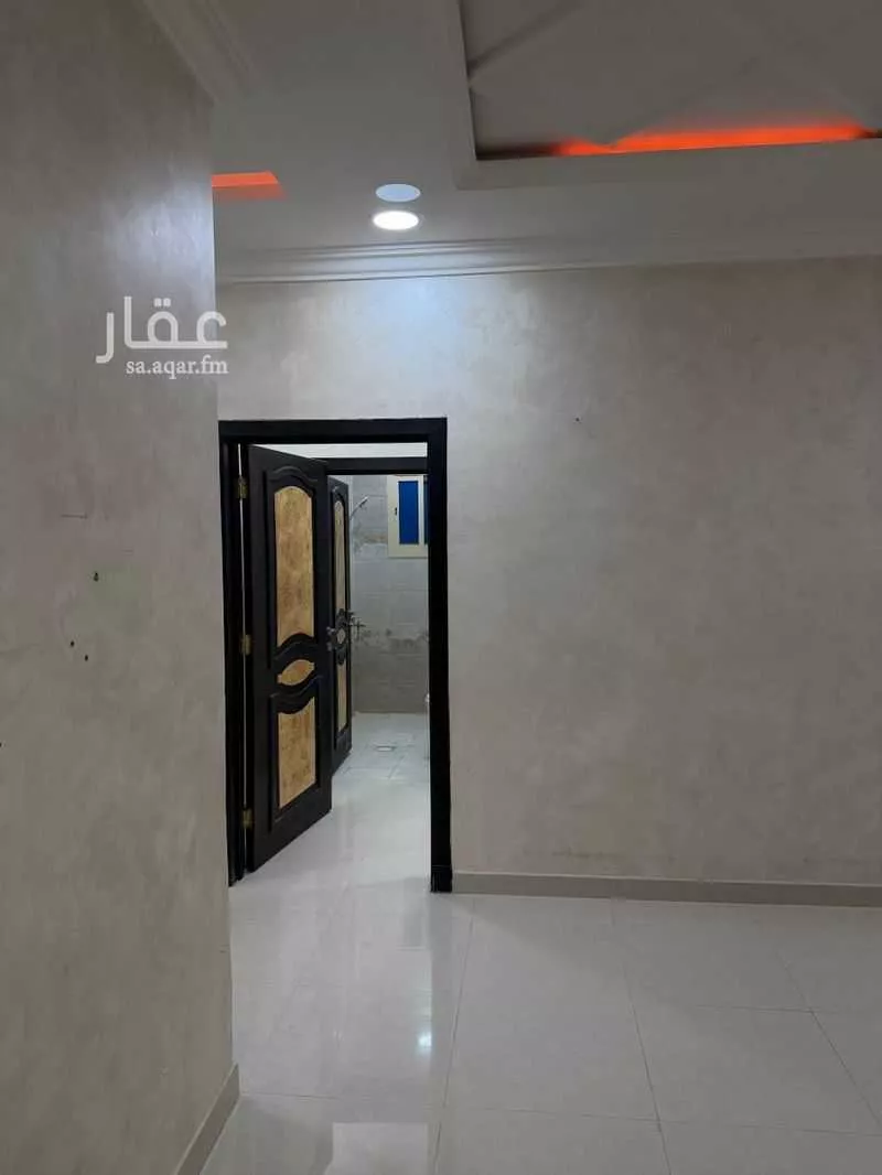 5 bedroom apartment in Dhahrat Laban 8