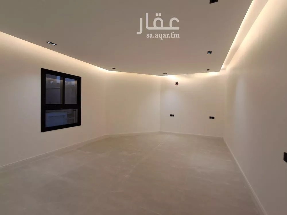 5 bedroom villa in Dhahrat Laban 19
