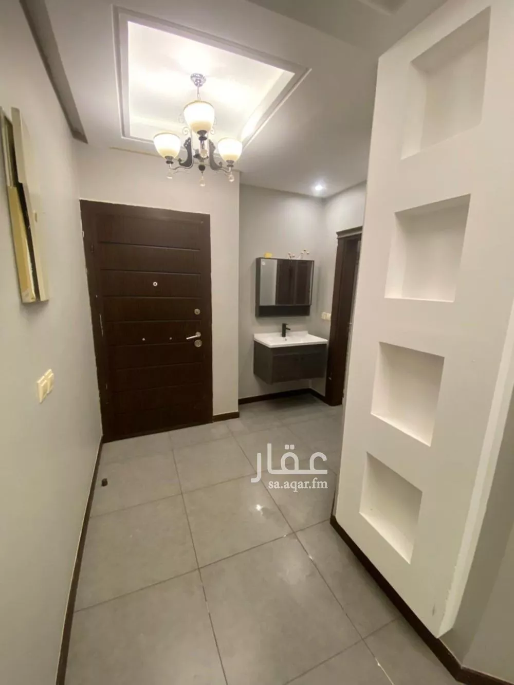 3 bedroom apartment in Ishbiliyah, Riyadh 9