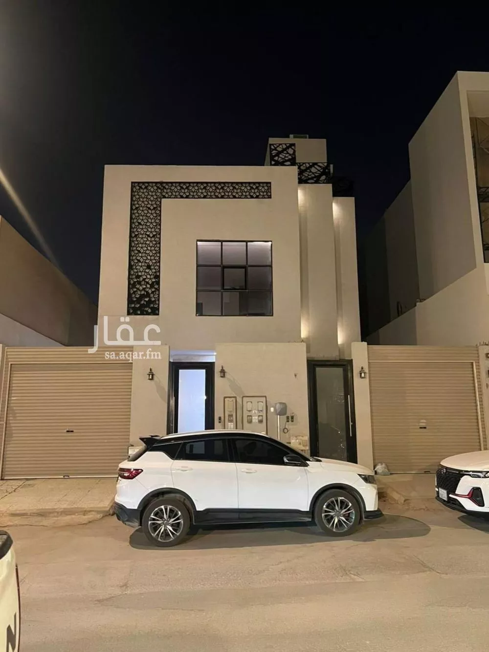 فيلا 3 غرف في العارض 2