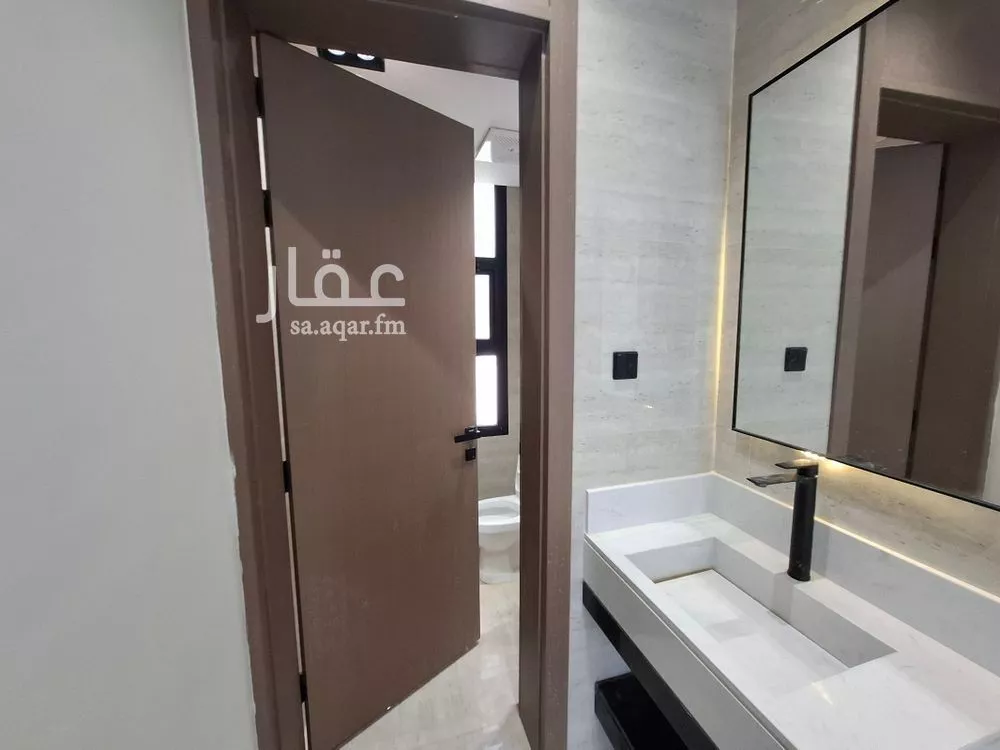 فيلا 6 غرف في طويق 15