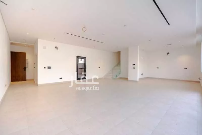 4 bedroom villa in Al Rimal 11