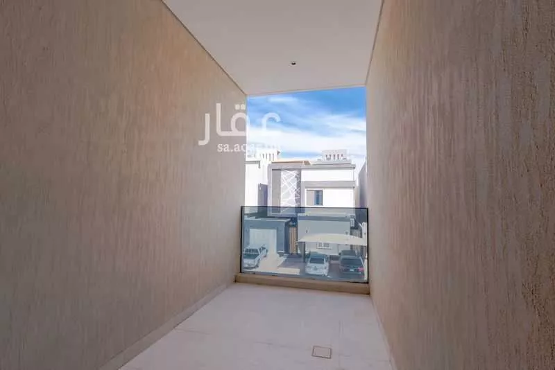 4 bedroom villa in Al Rimal 18