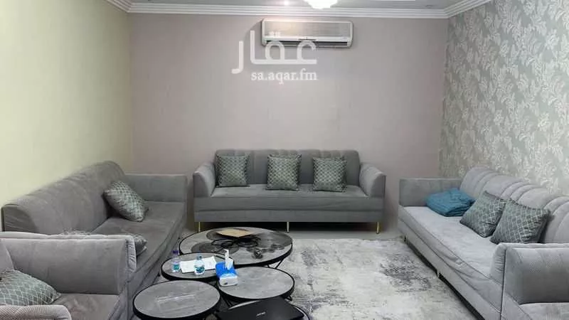 فيلا 4 غرف في التعاون 4