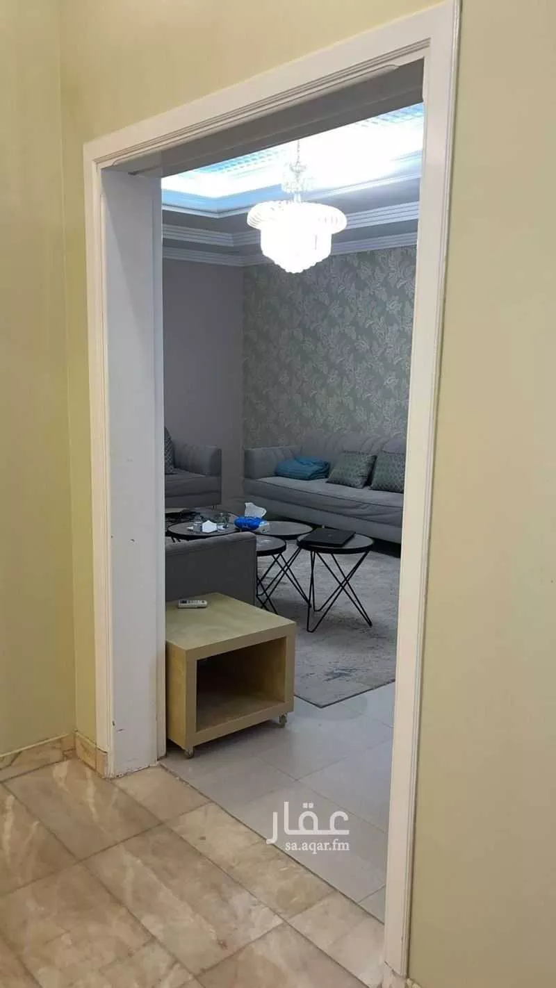 فيلا 4 غرف في التعاون 5