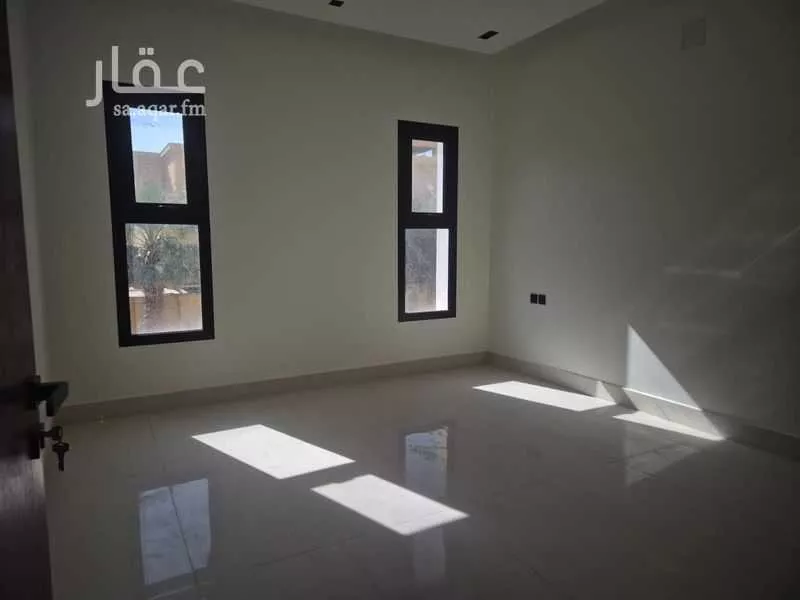14 bedroom villa in Al Mansurah 11