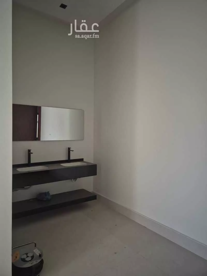 14 bedroom villa in Al Mansurah 23