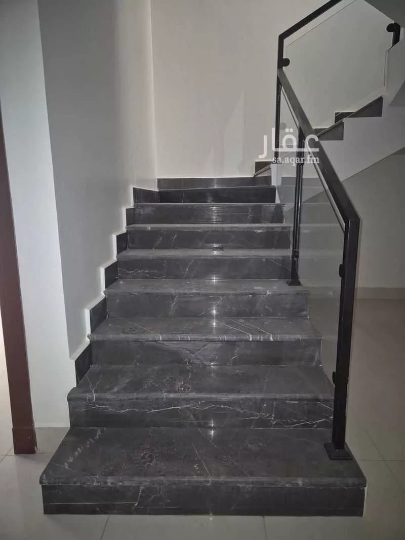 14 bedroom villa in Al Mansurah 10