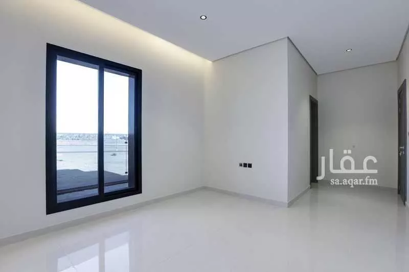 4 bedroom villa in Okaz 10