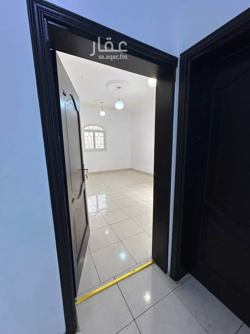3 bedroom apartment in Al Difa 3