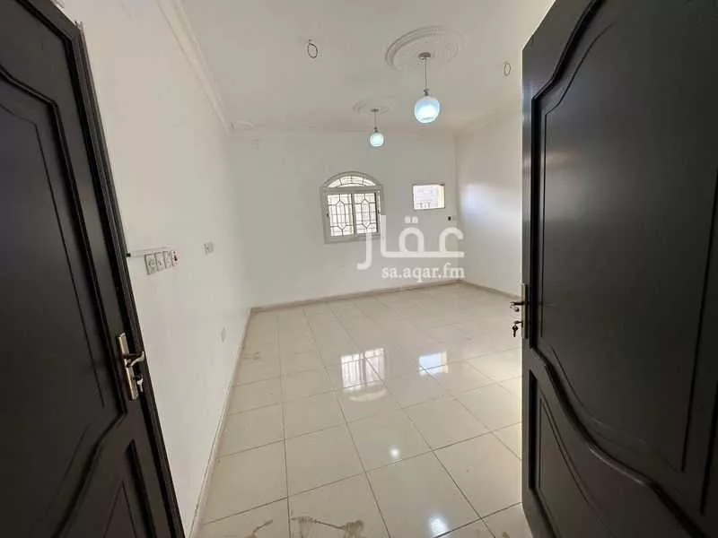 3 bedroom apartment in Al Difa 4