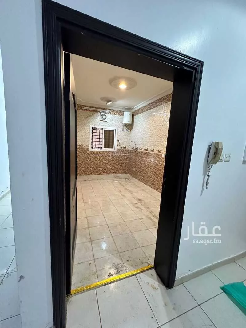 3 bedroom apartment in Al Difa 5