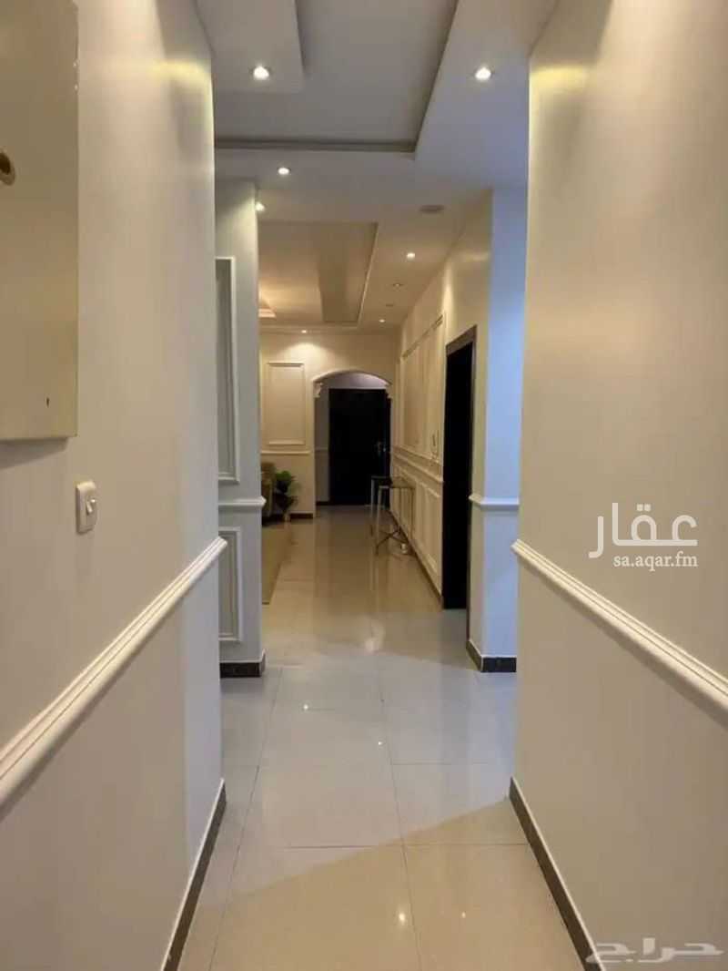8 bedroom villa in Al Rimal 6