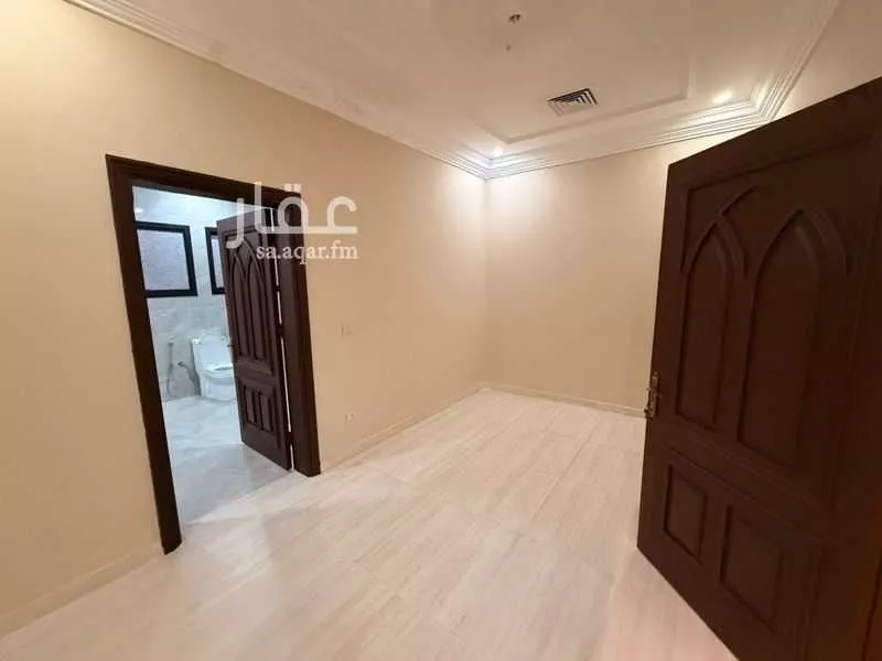 10 bedroom villa in Al Khalidiyyah 4