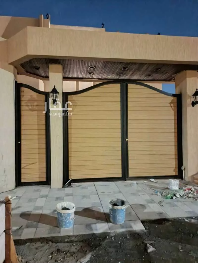 10 bedroom villa in Al Khalidiyyah 8