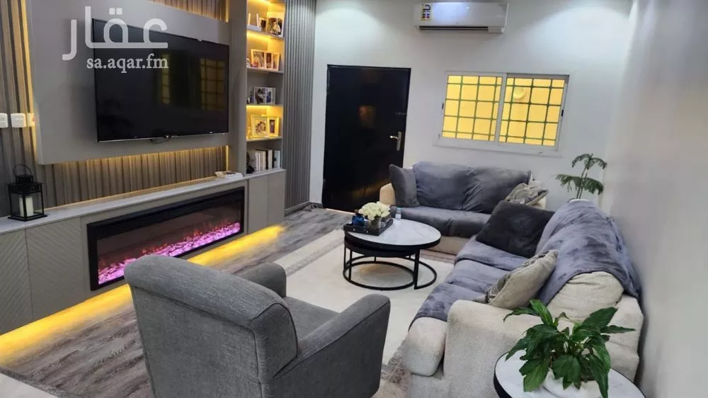6 bedroom villa in Al Khaleej 11
