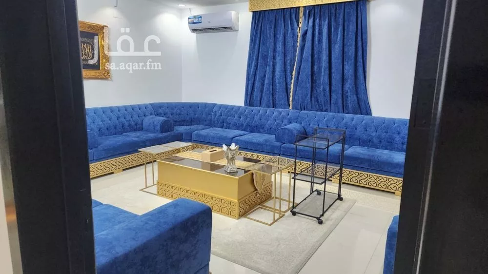 6 bedroom villa in Al Khaleej 6