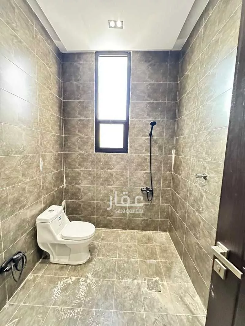 6 bedroom villa in Al Uraija Al Gharbiyah 15