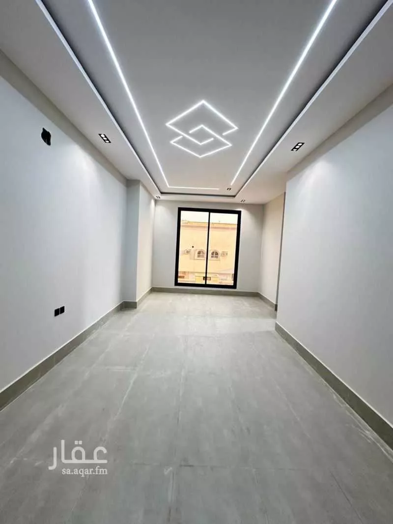 6 bedroom villa in Al Uraija Al Gharbiyah 18