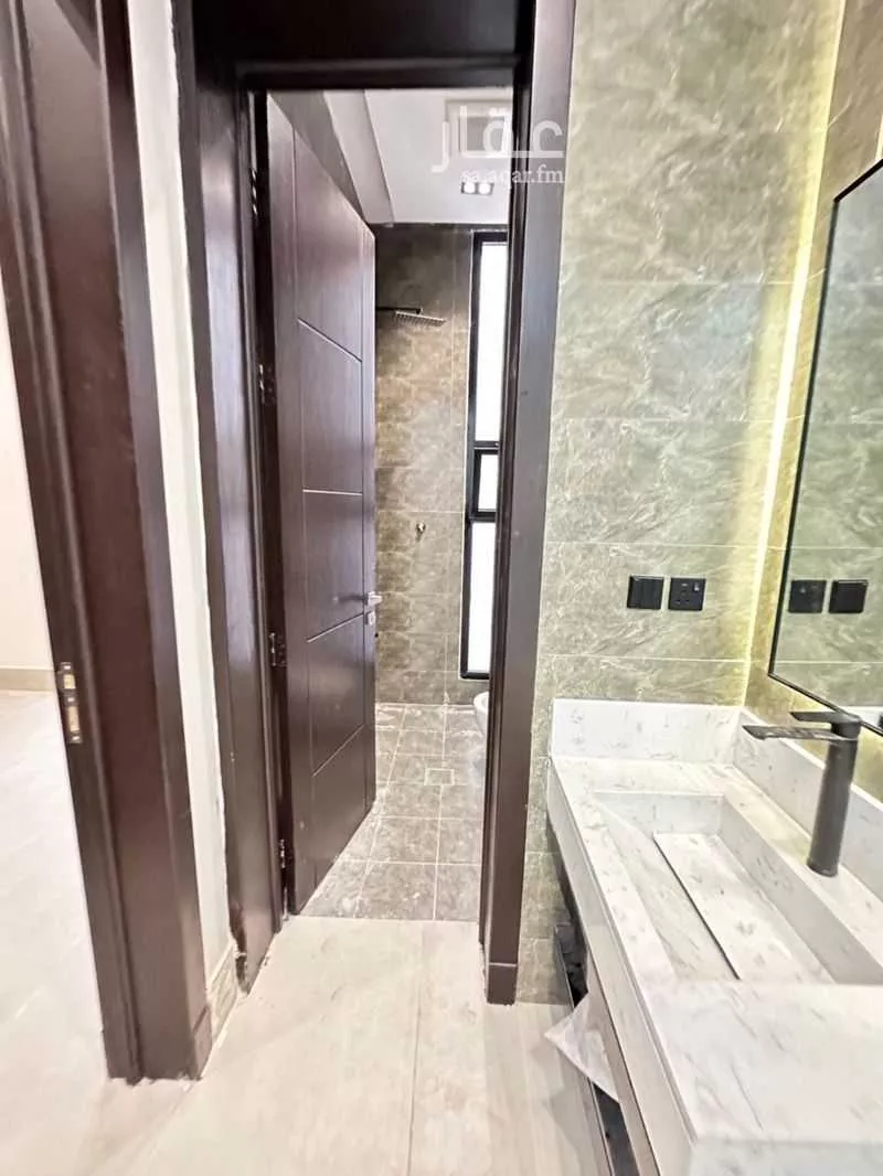 6 bedroom villa in Al Uraija Al Gharbiyah 9