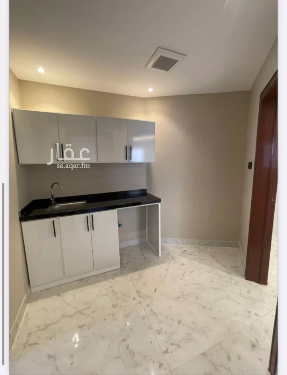 1 bedroom apartment in Al Aqiq 4