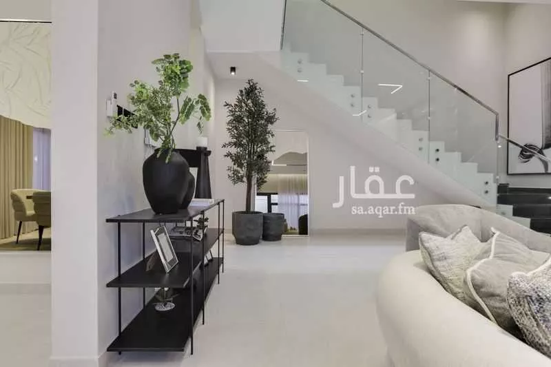 5 bedroom villa in Okaz 16