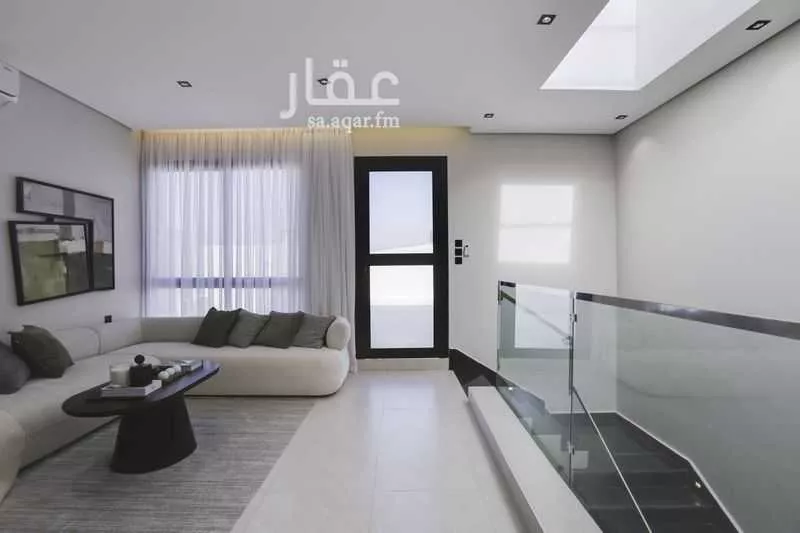 5 bedroom villa in Okaz 23