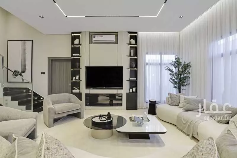 5 bedroom villa in Okaz 26