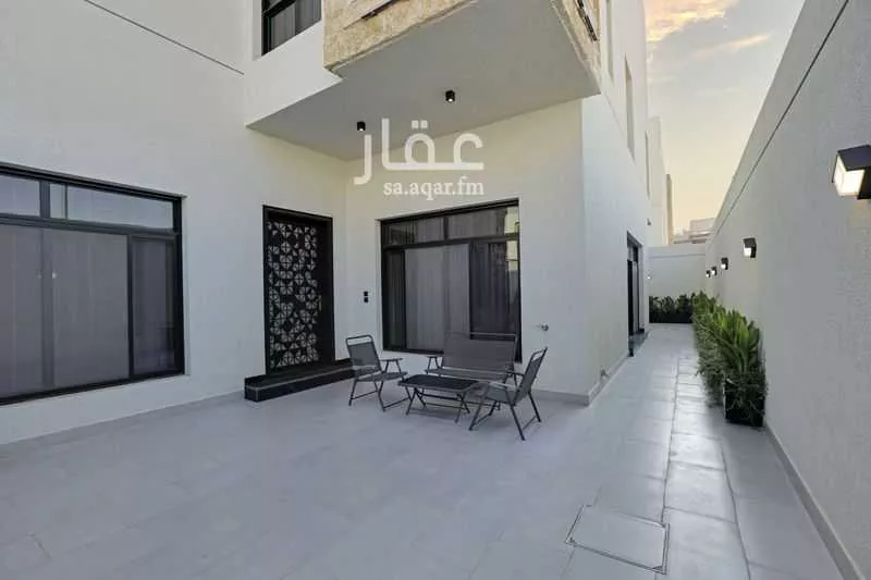 5 bedroom villa in Okaz 38