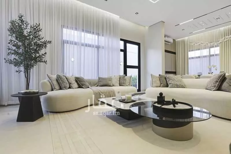 5 bedroom villa in Okaz 43