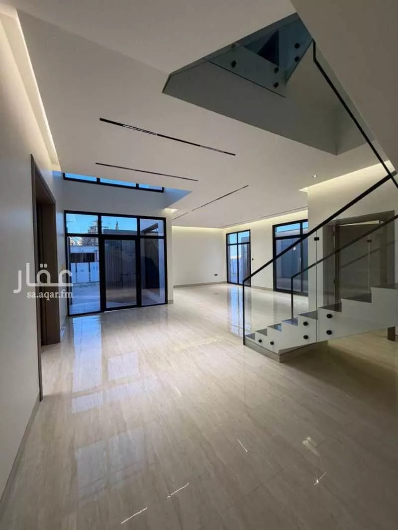 5 bedroom villa in Al Narjis 5
