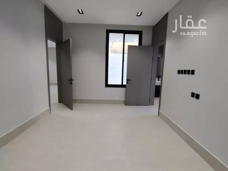 6 bedroom villa in Al Uraija Al Gharbiyah 2