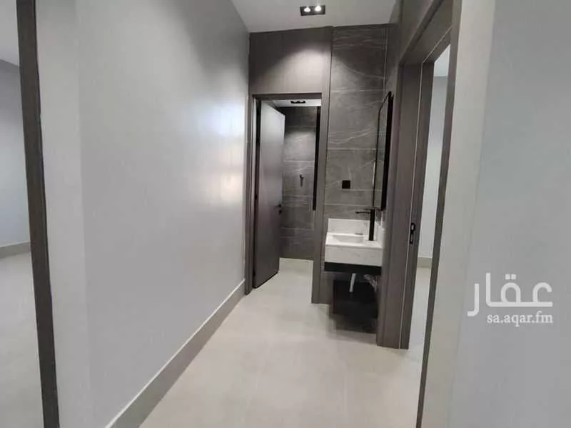 6 bedroom villa in Al Uraija Al Gharbiyah 11