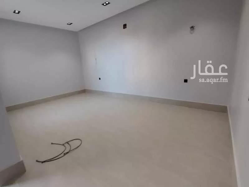 6 bedroom villa in Al Uraija Al Gharbiyah 16