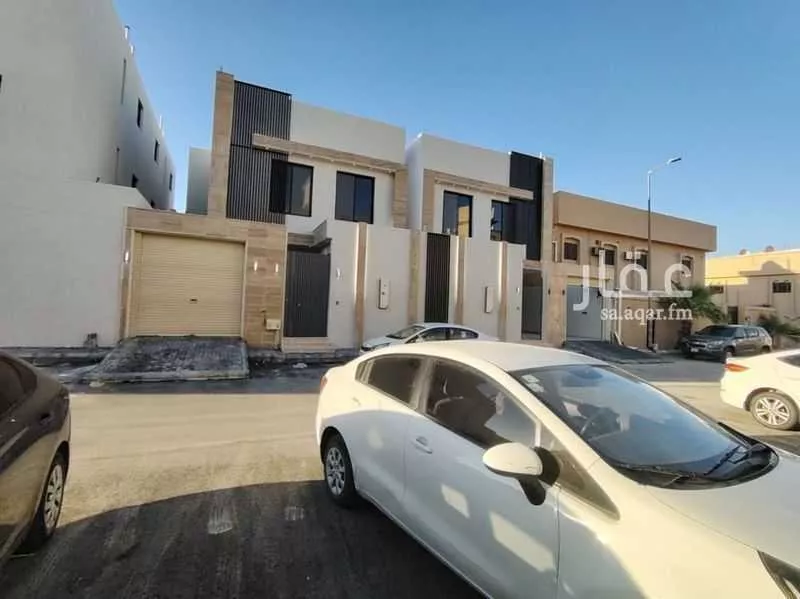 6 bedroom villa in Al Uraija Al Gharbiyah 9