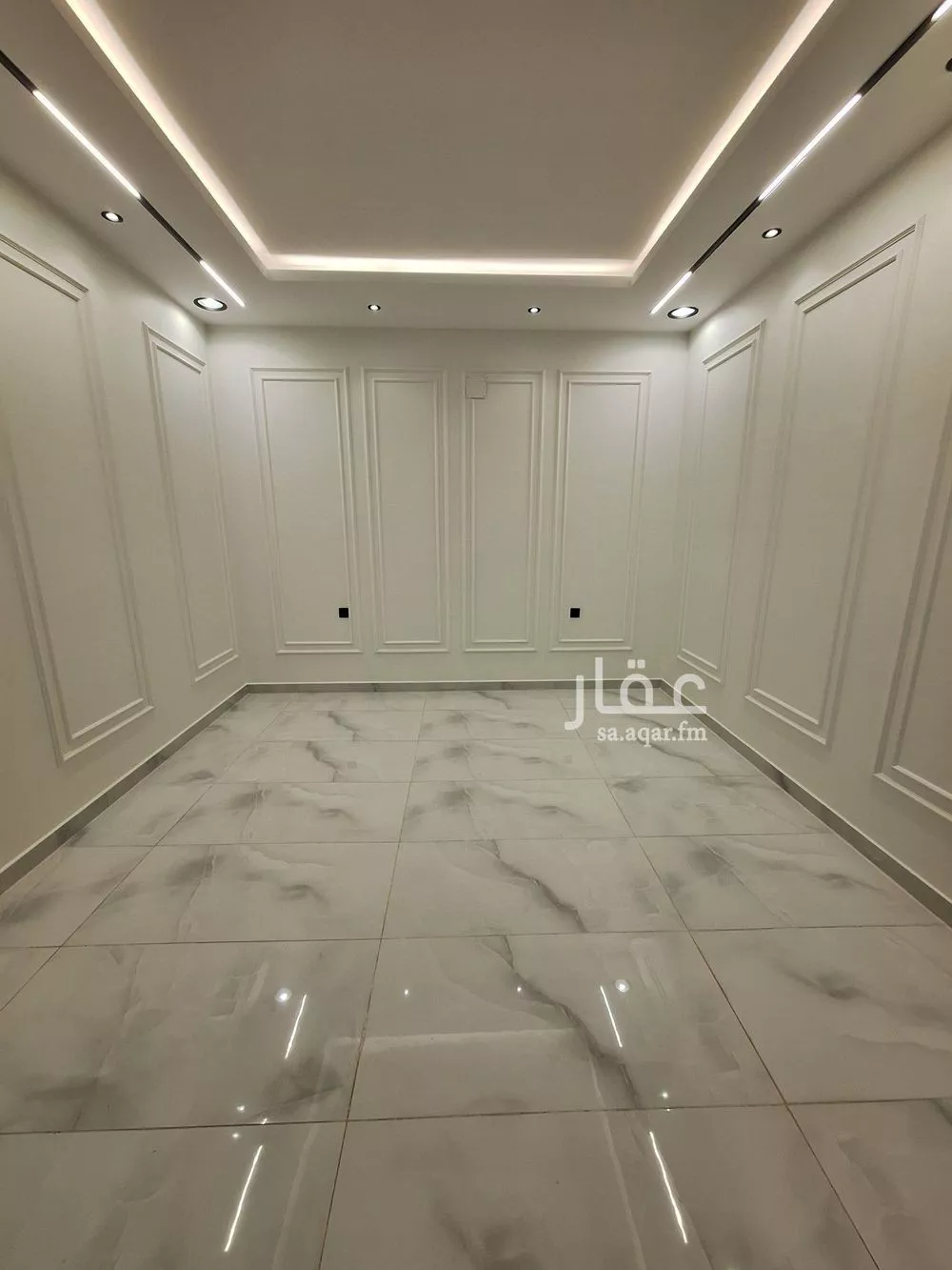 5 bedroom villa in Dhahrat Laban 2