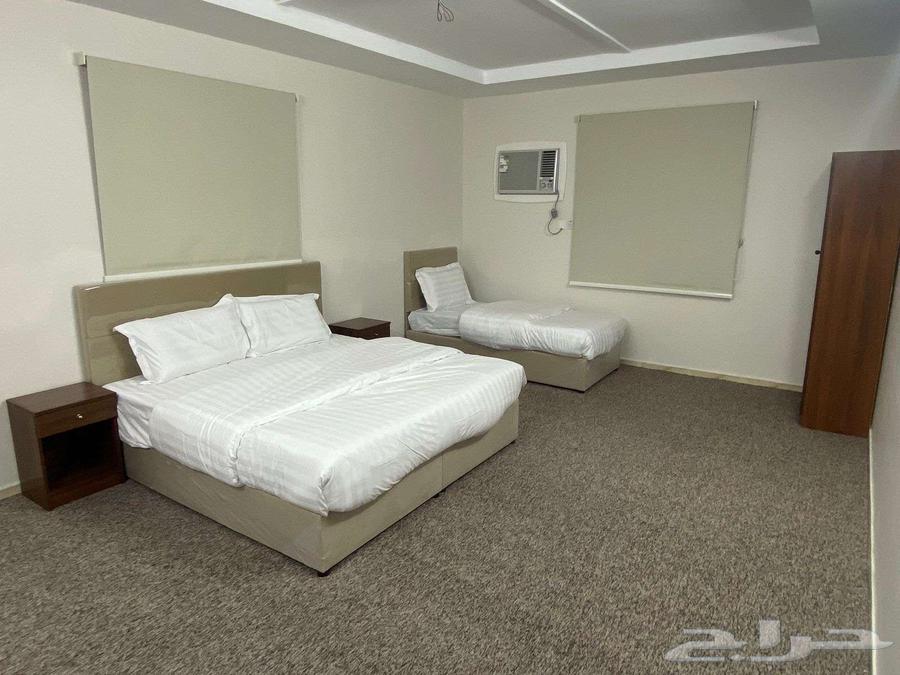 5 bedroom apartment in Al Sharayea 11