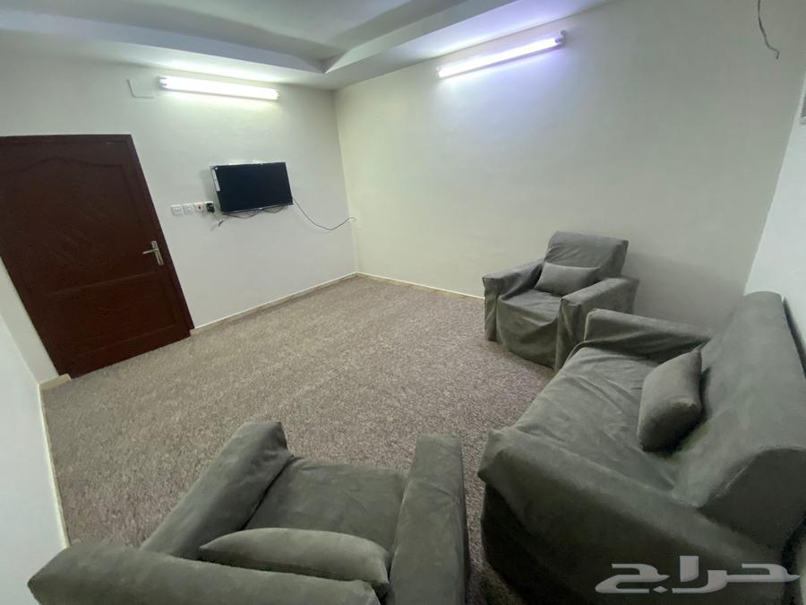 5 bedroom apartment in Al Sharayea 10