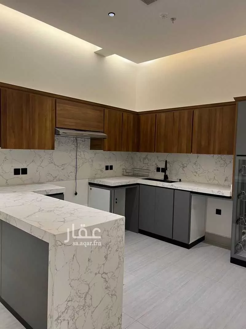 3 bedroom apartment in Al Yarmouk 7