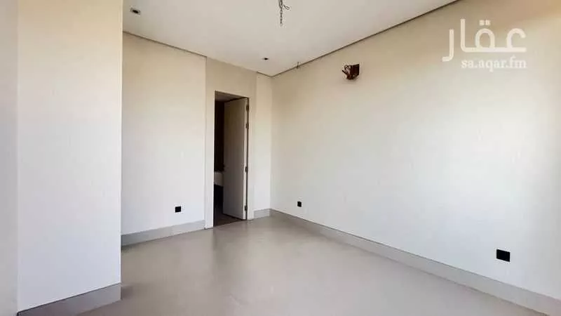 5 bedroom villa in Al Narjis 6
