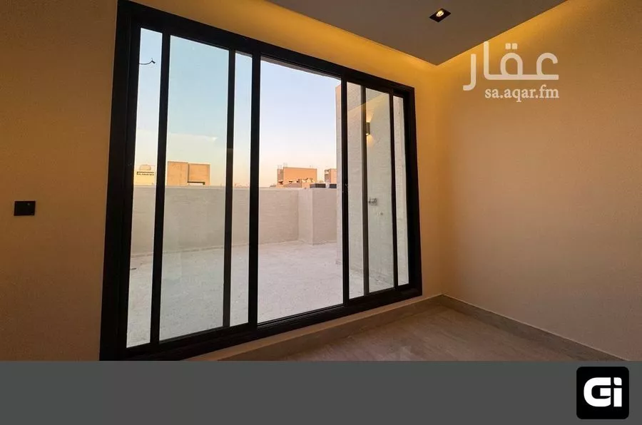 فيلا 6 غرف في العارض 20